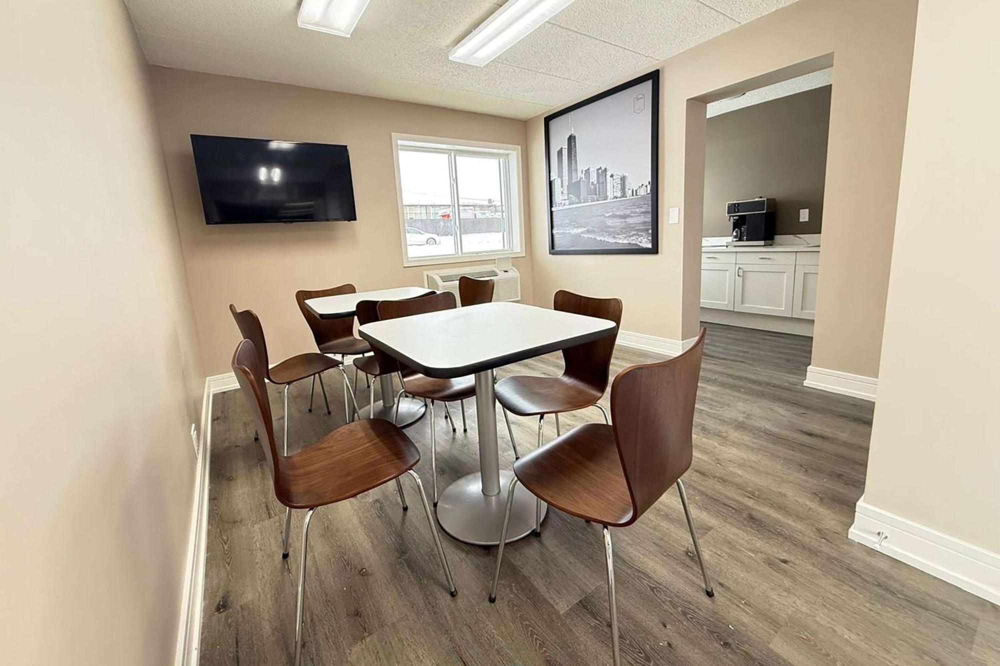 Super 8 By Wyndham Rockford South Ξενοδοχείο Εξωτερικό φωτογραφία
