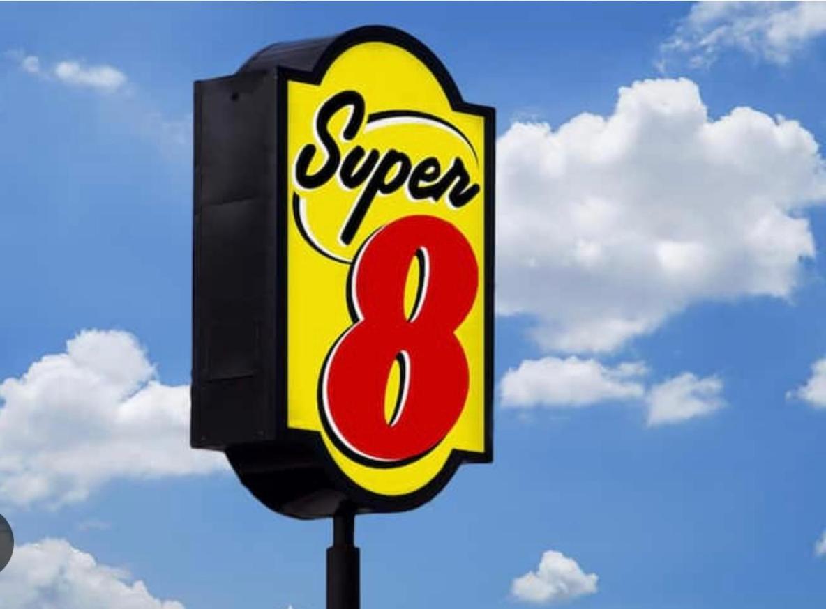 Super 8 By Wyndham Rockford South Ξενοδοχείο Εξωτερικό φωτογραφία